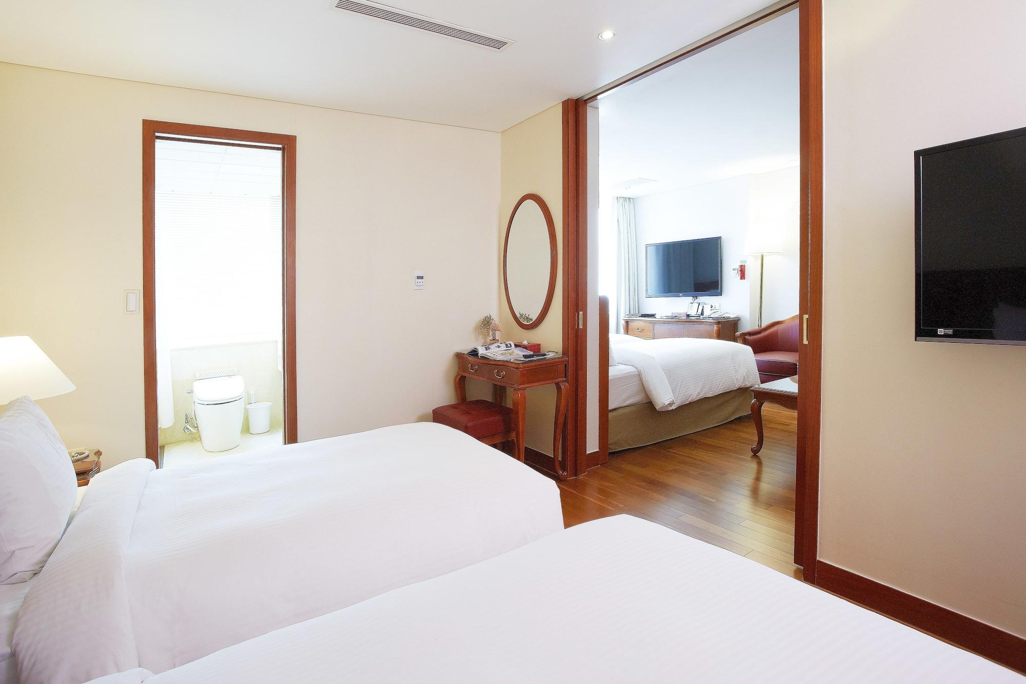 Sejong Hotel Seoul Myeongdong Exterior foto