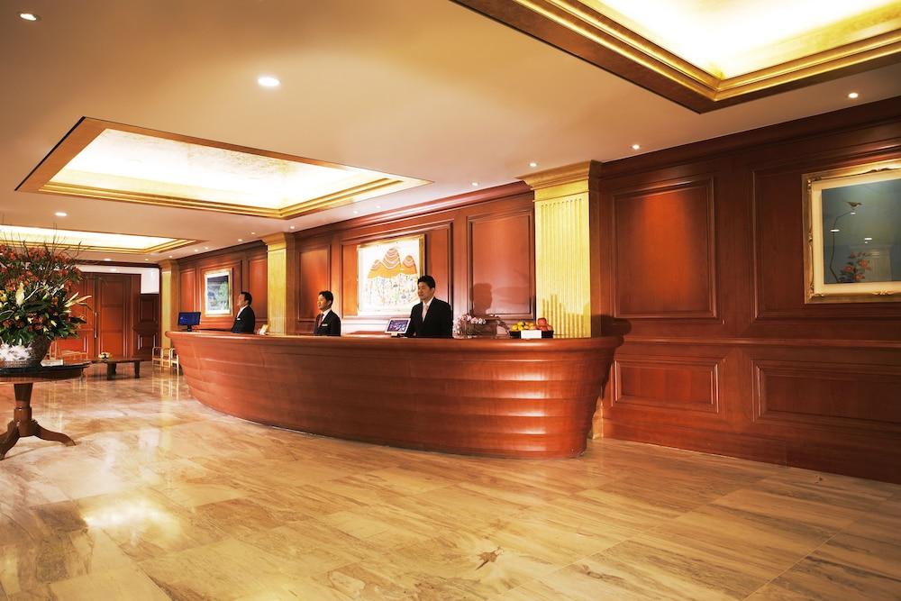 Sejong Hotel Seoul Myeongdong Exterior foto
