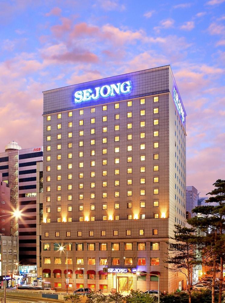 Sejong Hotel Seoul Myeongdong Exterior foto